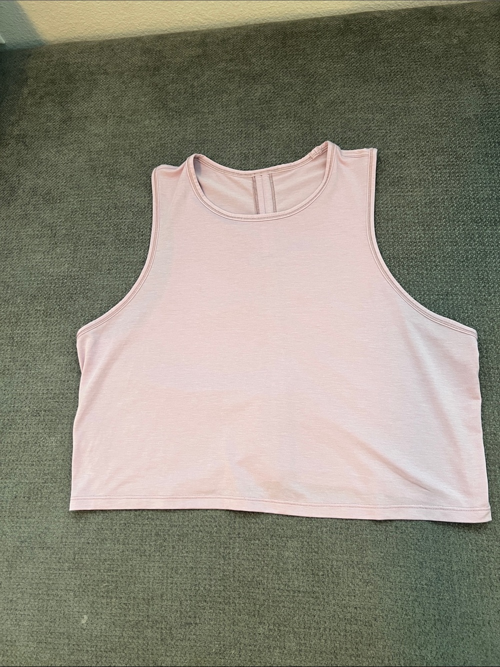 lululemon athletica Cropped Tank Top - Pale Pink